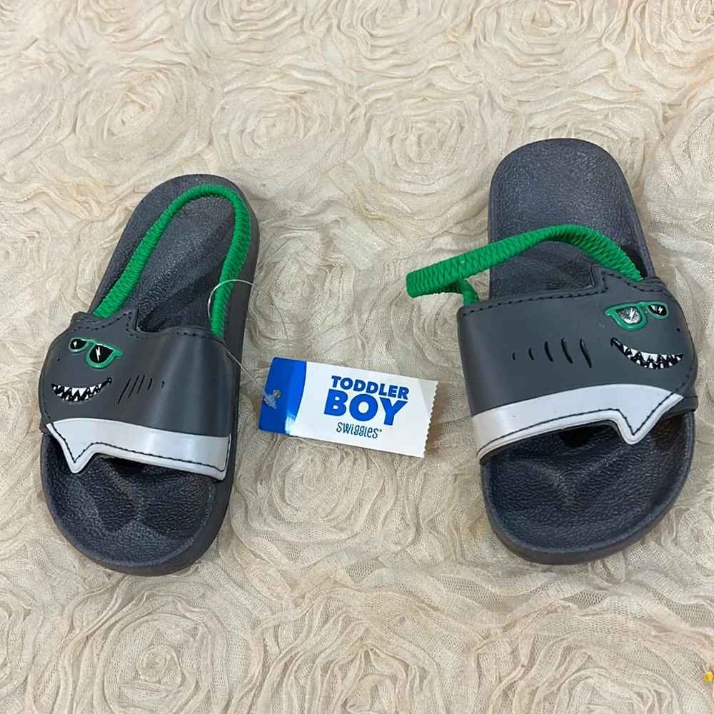 FREE* Swiggles Shark shoes size 10